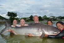 Fishing in Thailand - Mekong Catfish